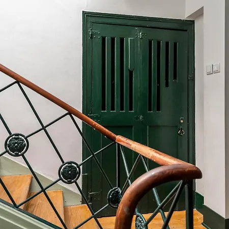 Apartment Lovely 2 Bedroom In The Heart Of Lisbon