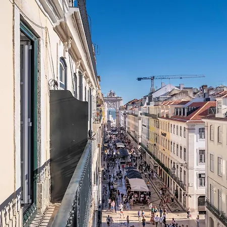 Lovely 2 Bedroom In The Heart Of * Lisboa