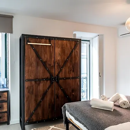 Apartamento Lovely 2 Bedroom In The Heart Of Lisboa