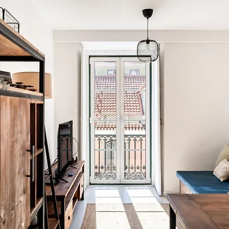 Apartamento Lovely 2 Bedroom In The Heart Of *