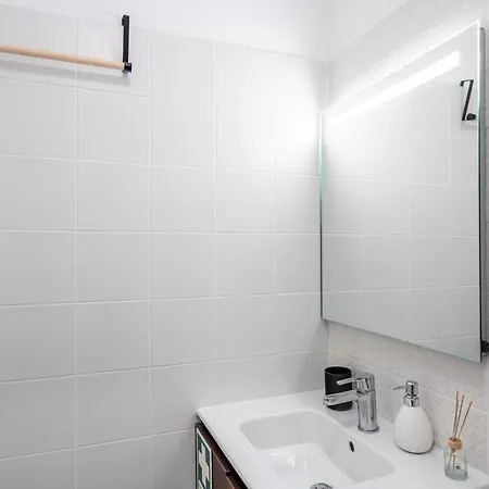 Apartamento Lovely 2 Bedroom In The Heart Of Lisboa