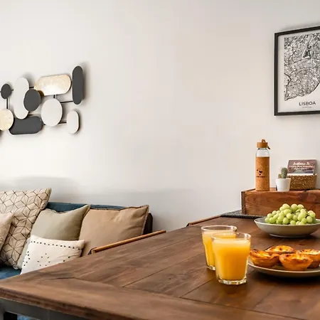 Lovely 2 Bedroom In The Heart Of Lisboa