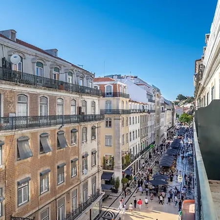 Lovely 2 Bedroom In The Heart Of Апартаменты Лиссабон